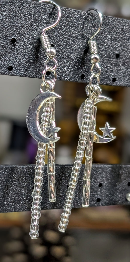 Crescent Moon Earrings (Earrings #25)