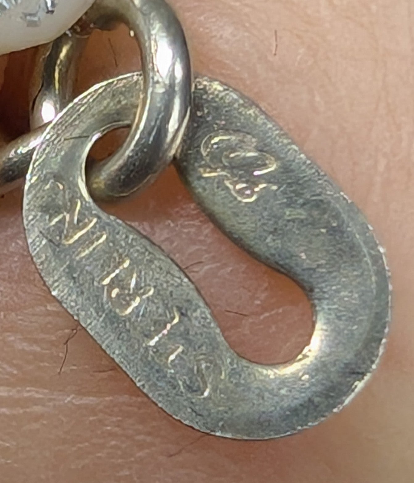 Carolyn Pollack Native American 45 Strand, Liquid Silver Bracelet (Vintage Bracelet #31  )